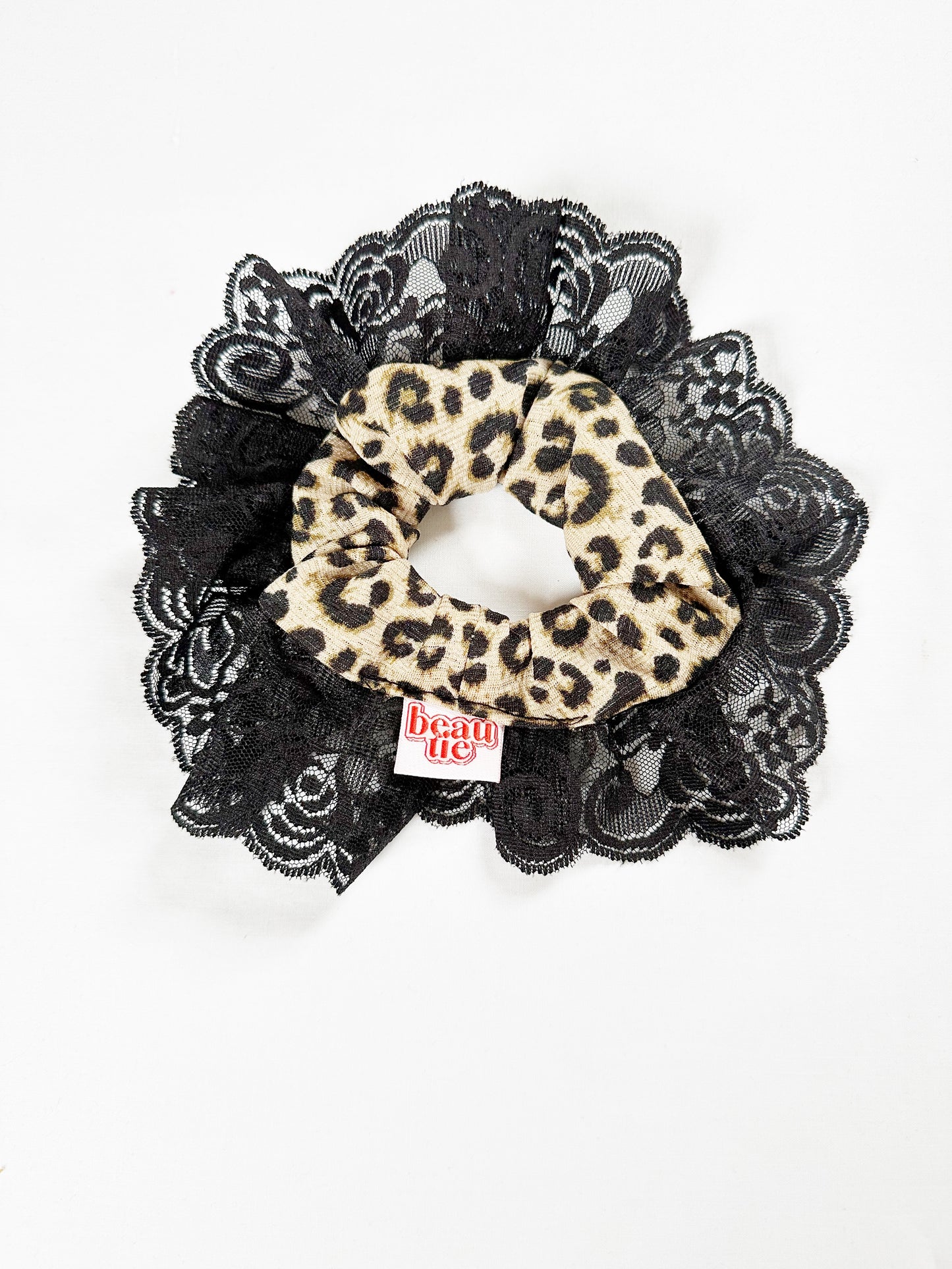 Mini scrunchie in leopard lace