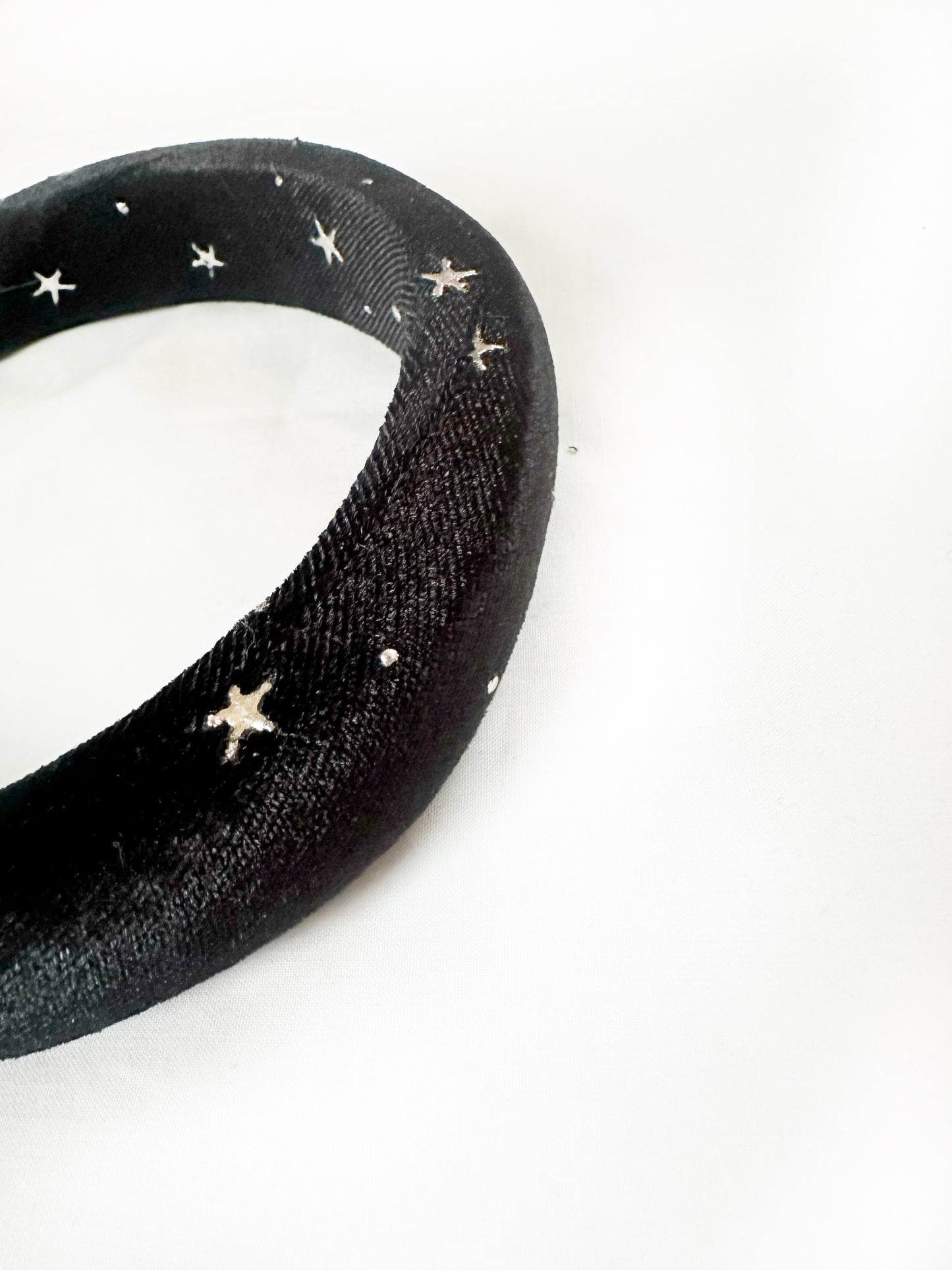 Classic Headband in black star velvet