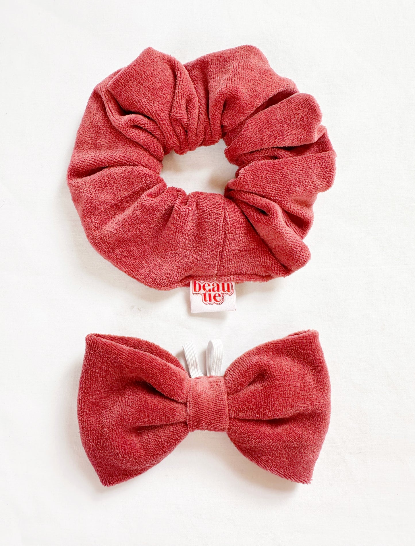 Scrunchie & dog bow tie gift set in red brick velour