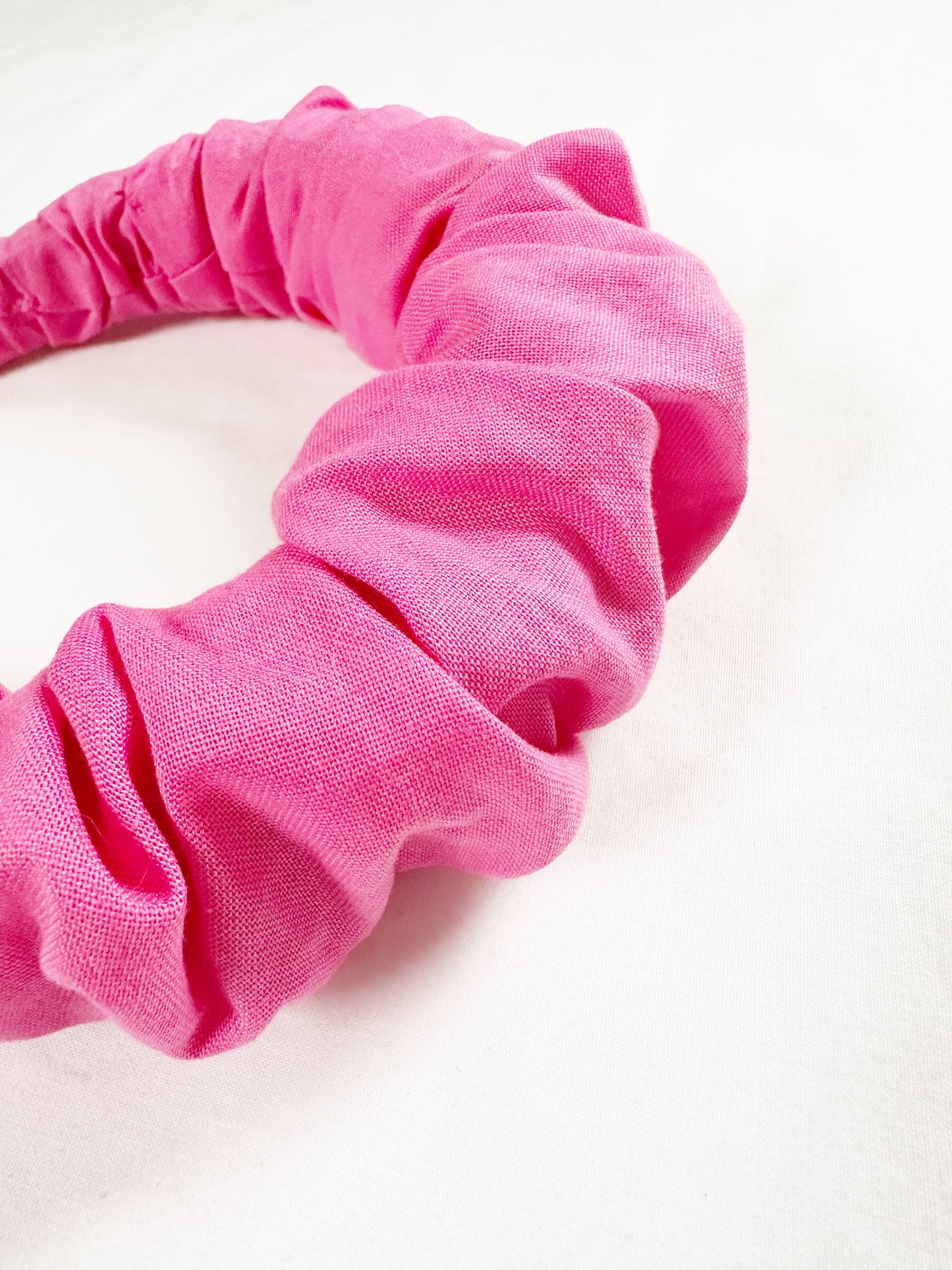Ruffle Headband in pink cotton